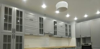 Кухня из массива дерева