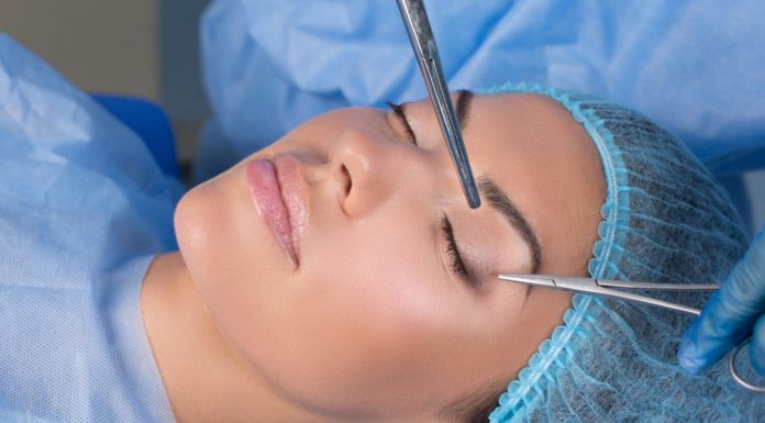 Как вернуть глазам молодость и красоту без скальпеля за 1 час