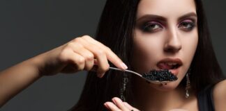 Черная икра: её особенности и виды