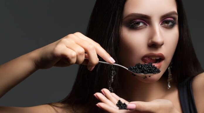 Черная икра: её особенности и виды