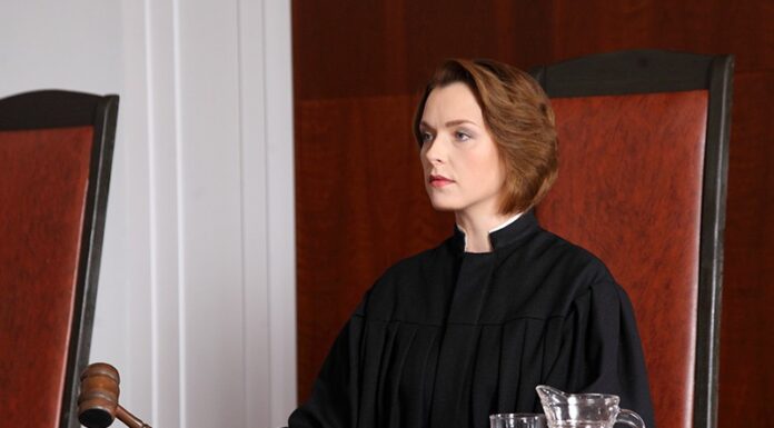 Когда можно не приходить в суд