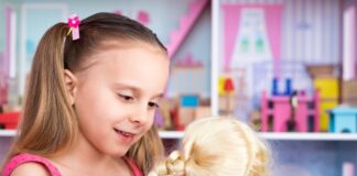 Лучший подарок для девочки — кукла