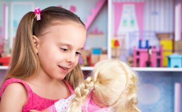 Лучший подарок для девочки — кукла