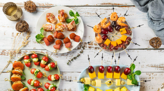 Где заказать кейтеринг на 8 Марта?