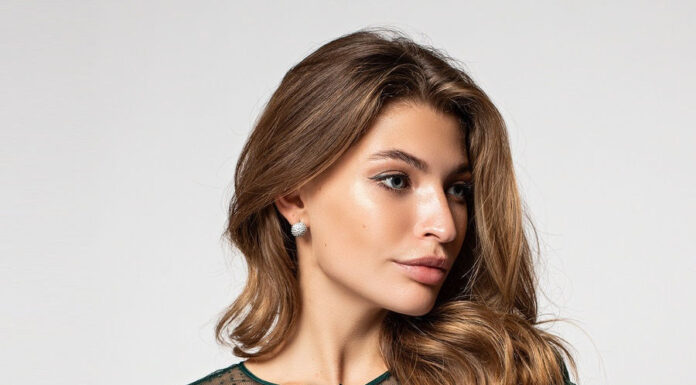 Женская блуза – это всегда модно и красиво