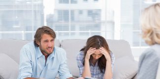 Семейный психолог: развод или примирение?
