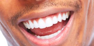 Красивые зубы: отбеливание, пломбирование, брекеты