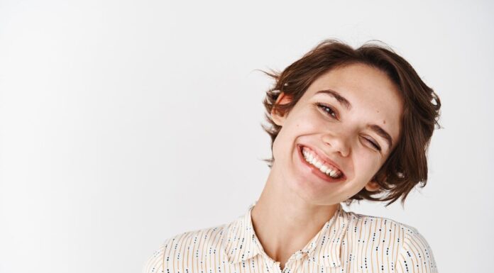 Эстетическая стоматология: использование компьютерного моделирования для создания улыбок