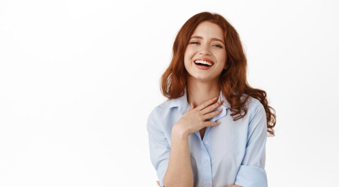 Коронка на зуб: всё, что нужно знать