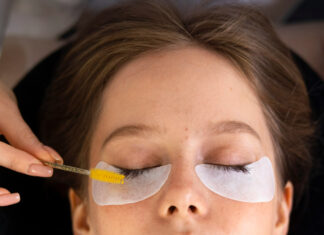 Ламинирование ресниц: все, что нужно знать о популярной бьюти-процедуре